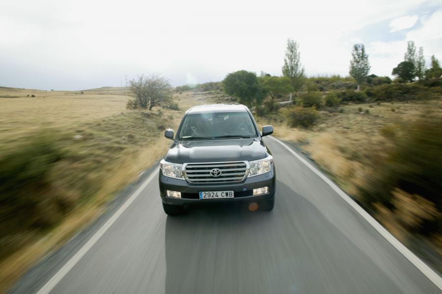  Toyota Land Cruiser 200 2007 года  (фото 75 из 196)